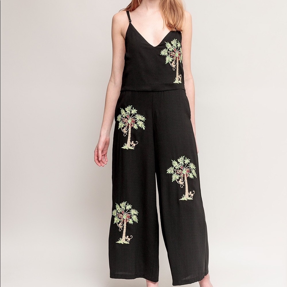 NWT Pepaloves Embroidered Jungle Jumpsuit XS